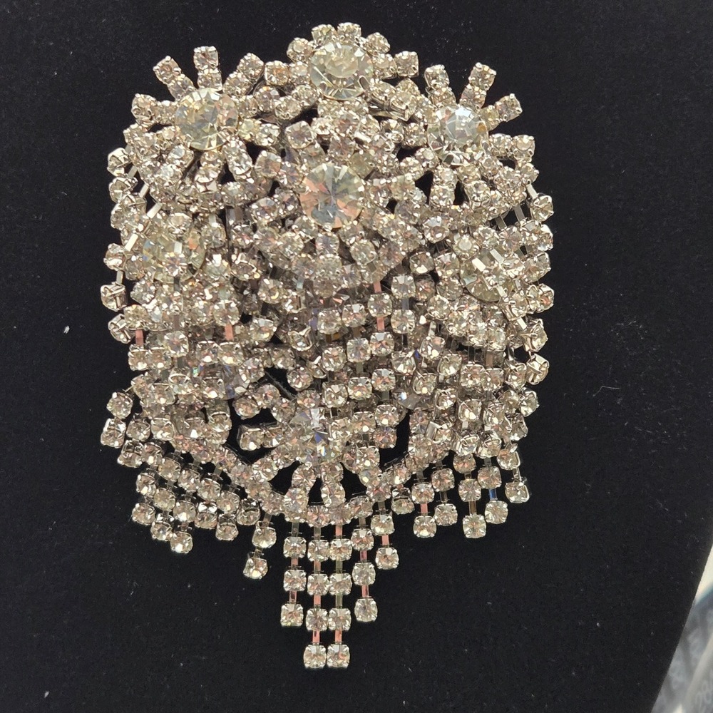 Audrey Hepburn Signed Rhinestone Cluster Flower Brooch Women Hollywood Glamour